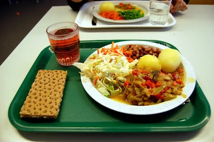 Intip 10 Makan Siang Anak Sekolah di Seluruh Dunia, Apa Saja Isinya? Intip 10 Makan Siang Anak Sekolah di Seluruh Dunia, Apa Saja Isinya?