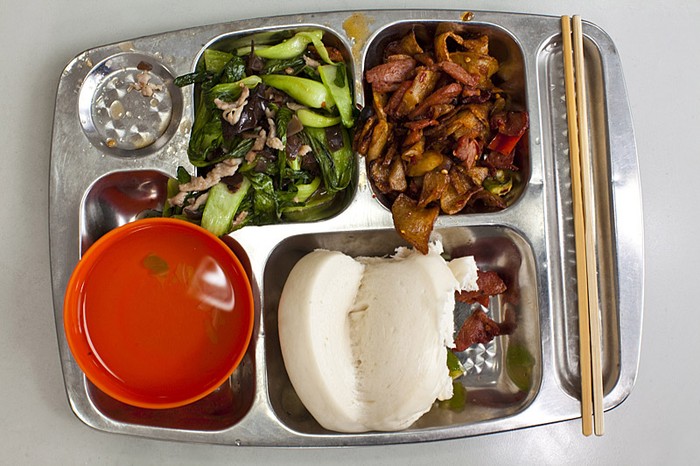 Intip 10 Makan Siang Anak Sekolah di Seluruh Dunia, Apa Saja Isinya? Intip 10 Makan Siang Anak Sekolah di Seluruh Dunia, Apa Saja Isinya?