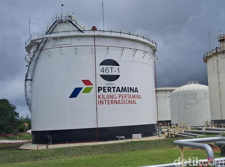 Intip Kilang Minyak di Cilacap, Kontributor Terbesar BBM Pertamina