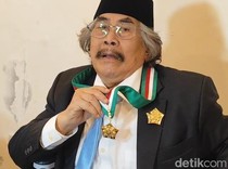 Video: Bahagianya Jaja Miharja Dapat Bintang Penghormatan dari Presiden Prabowo