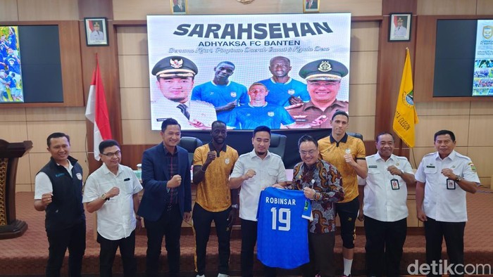 Jaksa kumpulkan Camat-Kadis minta dukung Adhyaksa FC Banten (Iqbal/detikcom).