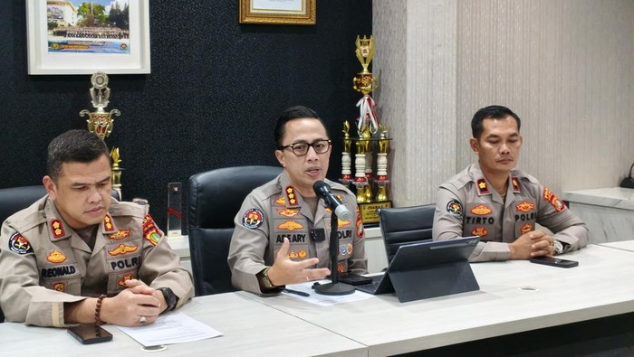 Kabid Humas Polda Metro Jaya Kombes Ade Ary Syam Indradi