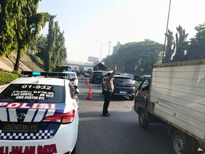 Sopir Truk Tronton Tak Tahu Ada Truk Gas Nempel hingga Terbawa 6 Km