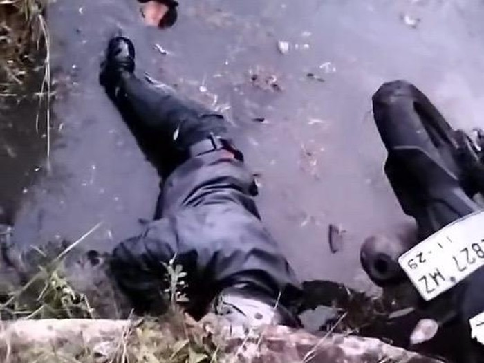 Kondisi pemotor yang mengalami kecelakaan tunggal di Jalan Kyai Ronggo, wilayah Tawangsari, Pengasih, Kulon Progo, Rabu (27/8/2025).