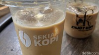 Enjoy Kopi dan Sekian Kopi juga tak boleh dilewatkan. Dari keduanya, kopi susu Sekian yang paling nikmat. Tersedia juga untuk variasi kopi susu dari biji kopi arabika. Foto: Yenny Mustika Sari/detikcom