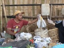 Tinggalkan Profesi Guru, Nashir Kini Raup Rp 4,5 Juta dari Sampah