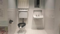 Ide tersebut berawal dari Kazuchika dan ayahnya yang terkesima dengan produk sanitasi keramik di luar negeri. Mereka lantas membuat kloset dengan uang mereka sendiri. Ketika dites, kualitas kloset buatan mereka ternyata lebih baik dari luar negeri sakura. Foto: Novia Aisyah/detikcom