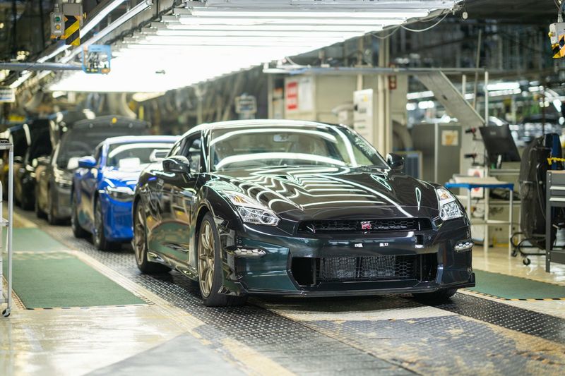 Nissan GTR R35 Disetop Produksi