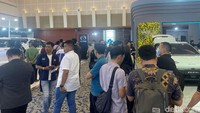GIIAS Surabaya 2025 menghadirkan total 30 merek kendaraan bermotor, mencakup 21 merek kendaraan penumpang, 8 merek kendaraan roda 2, dan 1 kendaraan komersial.