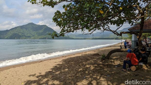 Pantai Prigi Trenggalek Pantai Prigi Trenggalek