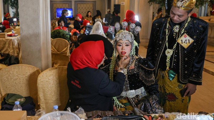 Pemkot Surabaya Gelar Nikah Massal 2025