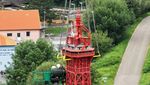 Pensiunan di Prancis Wujudkan Menara Eiffel Mini