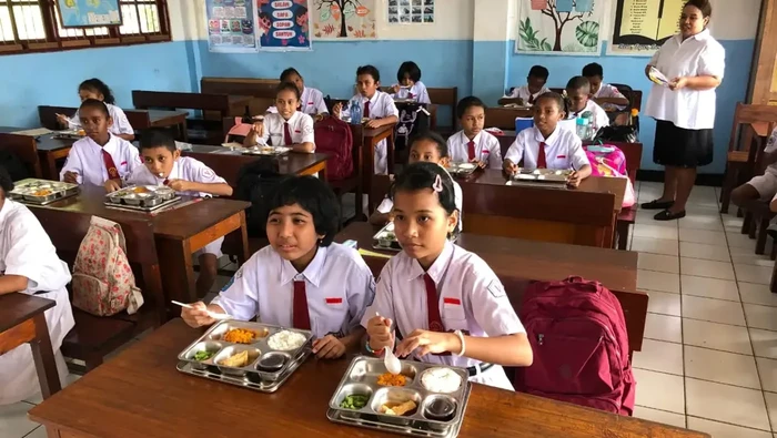 Polda Papua Salurkan MBG di Jayapura