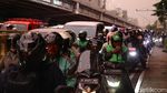 Potret Kemacetan Jalan TB Simatupang Jaksel, Pulang Kerja Makin Sengsara