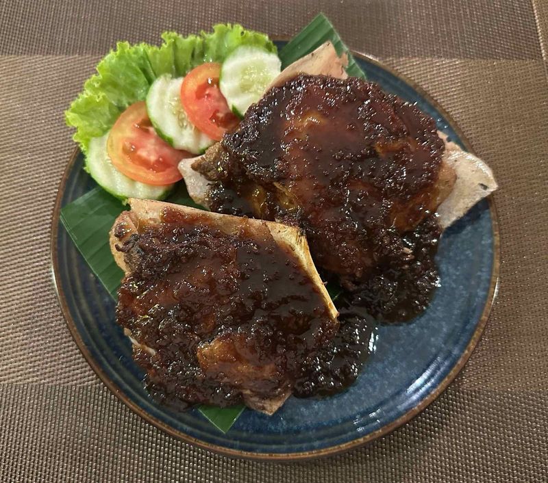 Restoran Manado halal.