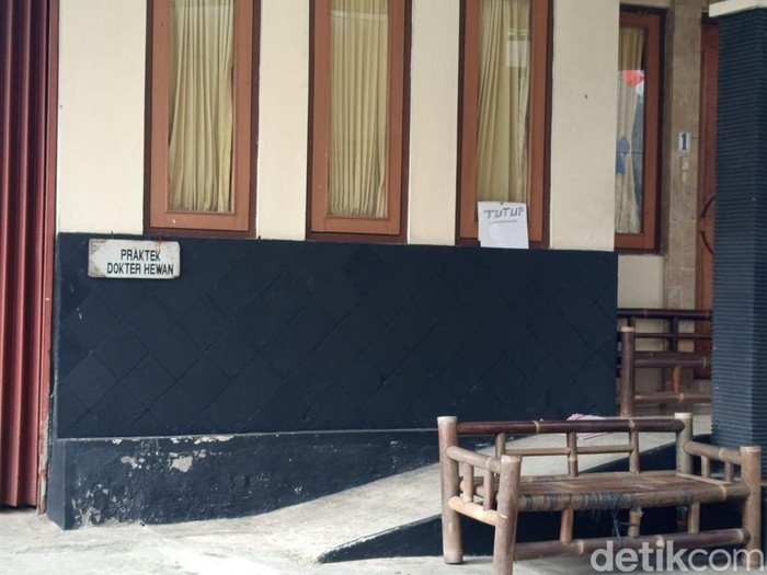 Rumah sekaligus tempat praktik drh Yuda (56) di Potrobangsan RT 10/RW 01, Kelurahan Potrobangsan, Kecamatan Magelang Utara, Kota Magelang, Rabu (27/8/2025).