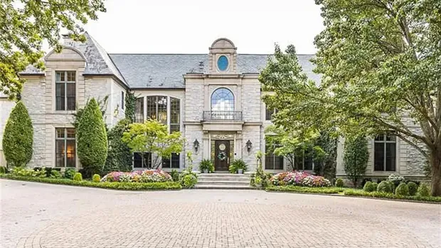 Rumah Travis Kelce, tempat lamaran Taylor Swift