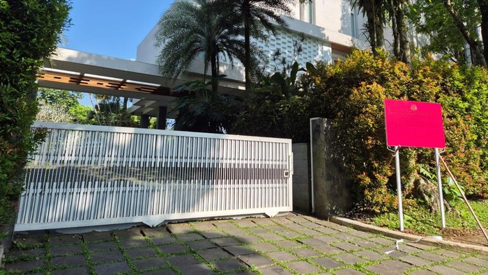 Rumah yang disita terkait kasus Riza Chalid (dok. Kejagung)