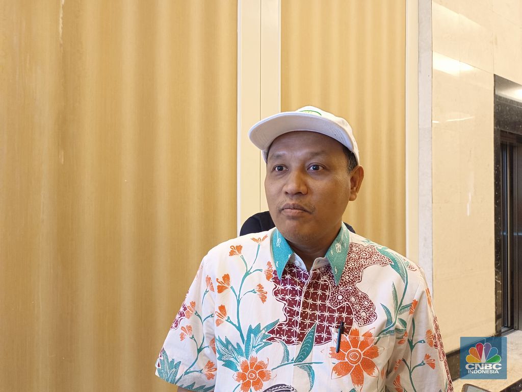 Sekretaris Jenderal Asosiasi Petani Tebu Rakyat Indonesia (APTRI), Nur Khabsyin saat ditemui di sela-sela acara seminar Ekosistem Gula Nasional di Jakarta, Rabu (27/8/2025). (CNBC Indonesia/Martyasari Rizky)