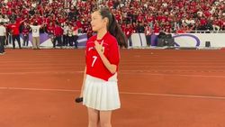 Shanna Shannon Merinding Nyanyi Tanah Airku di GBK