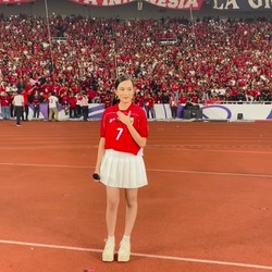 Shanna Shannon Merinding Nyanyi Tanah Airku di GBK