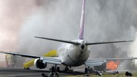 Simulasi tersebut digelar untuk meningkatkan kecepatan respons, koordinasi, dan efektivitas penanganan darurat oleh seluruh stakeholder. Foto: ANTARA FOTO/Umarul Faruq