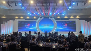 Konferensi BATIC 2025 membicarakan apa infrastruktur yang harus disiapkan untuk mengadopsi teknologi AI untuk nantinya bisa memberikan layanan telekomunikasi lebih baik lagi kepada konsumen. (Foto: Fitraya Ramadhanny/detikINET)