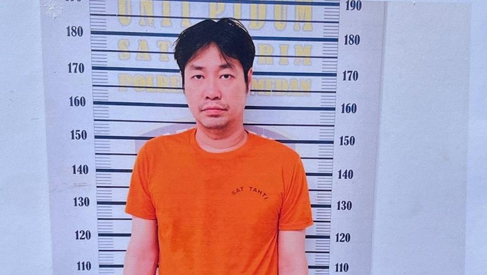 Tampang pelaku David Chandra yang tega membunuh pacarnya sendiri. (Finta Rahyuni/detikSumut)
