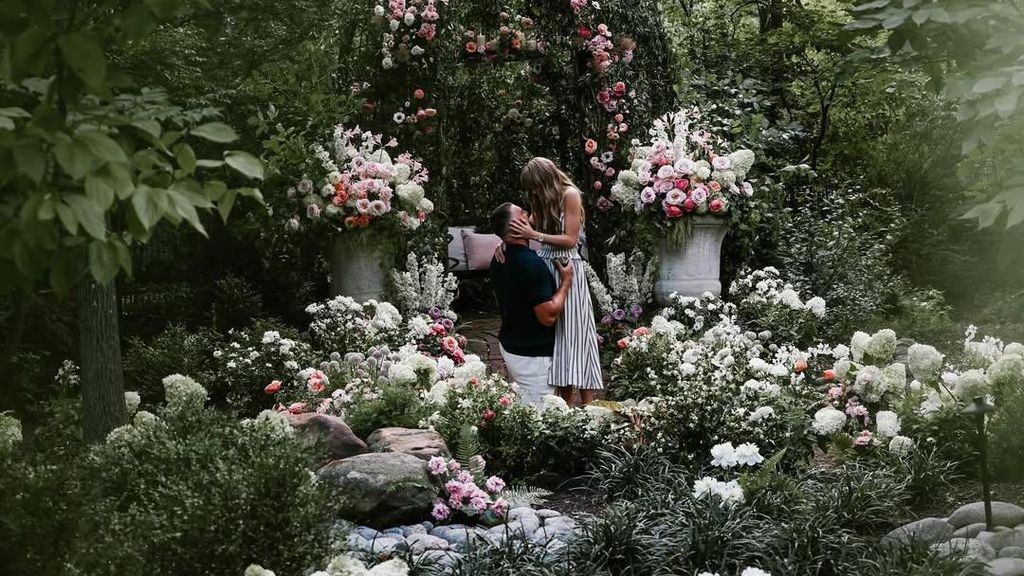 Video: Cerita di Balik Momen Travis Kelce Lamar Taylor Swift