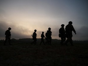 Iran Serukan Warga Sipil Timur Tengah Menjauh dari Pasukan AS!