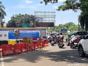 Ada Titik Galian Baru di TB Simatupang, Tutupi Hampir Setengah Jalan