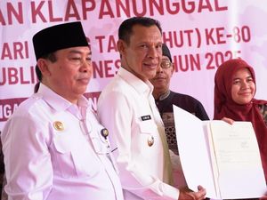 Kunjungi Klapanunggal, Wabup Bogor Pastikan Layanan Publik Berjalan Baik