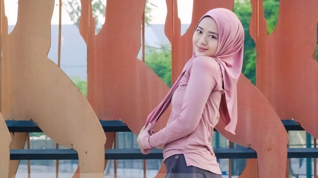 Amanda Arum Sari OTW Bucin Lari Usai Beli Sepatu Kalcer
