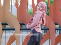 Amanda Arum Sari OTW Bucin Lari Usai Beli Sepatu Kalcer