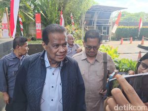 Video Bos Maktour Penuhi Panggilan KPK soal Korupsi Kuota Haji
