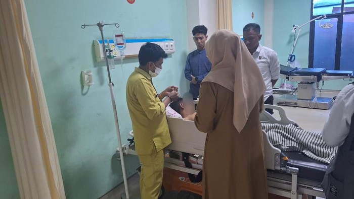 Remaja berinisial S (15) di Kajang, Bulukumba dirawat di rumah sakit gegara dianiaya ayahnya, PN (44).