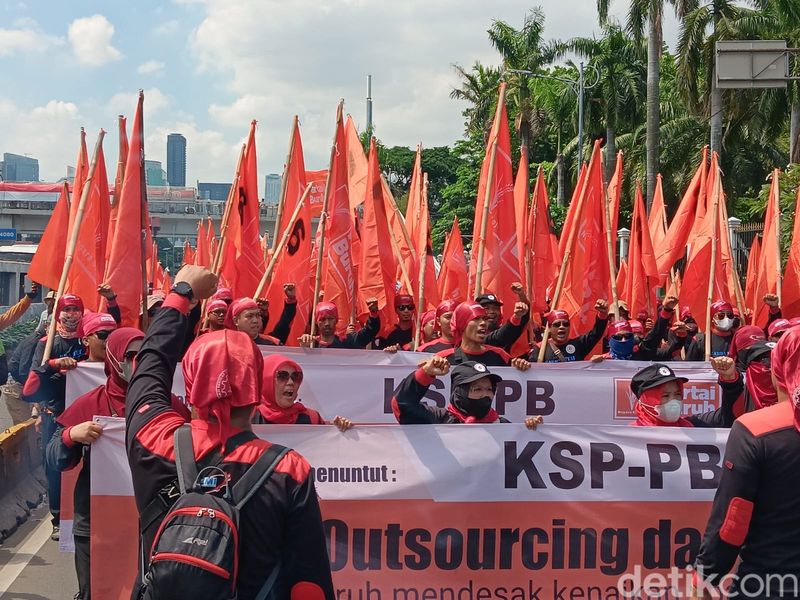 Demo Buruh di DPR