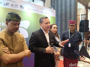 Menuju Emisi Nol Bersih, Penjualan Mobil BBM di Bali Harus Setop Mulai 2030