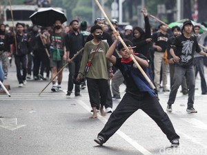 Video Viral Warga Kena Peluru Saat Demo DPR Dipastikan Hoax