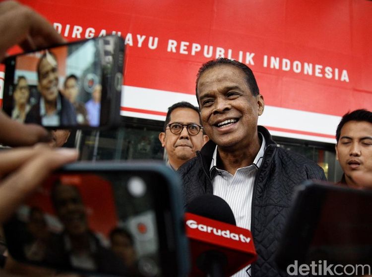 Ekspresi Bos Maktour Usai Diperiksa KPK soal Kuota Tambahan Haji
