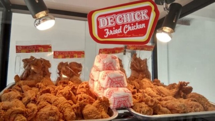 10 Fried Chicken Gurih Renyah dengan Harga Merakyat!