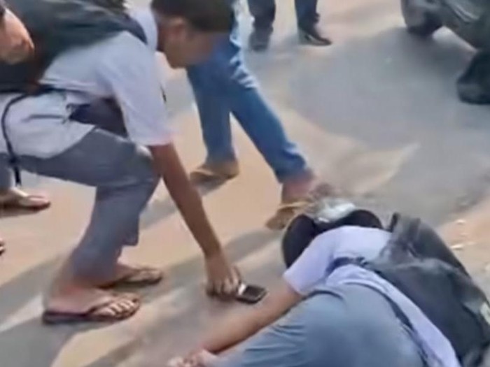 Siswa SMK di Gowa dikeroyok sekelompok pelajar SMA hingga kejang-kejang.