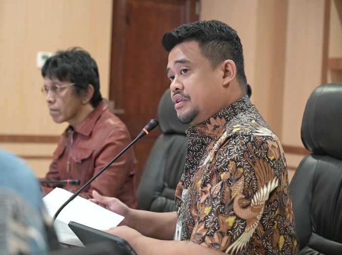 Gubernur Sumut (Gubsu) Bobby Nasution saat menerima kunjungan BAM DPR RI