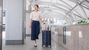 Mau Solo Traveling? Ini 5 Negara Teraman Untuk Perempuan Tahun 2026