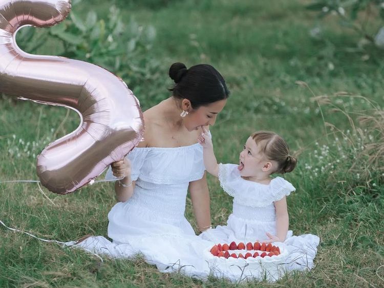 Pesan Menyentuh Jennifer Coppen di Ultah Kedua Kamari