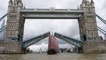 Kapal Viking Kuno Saga Farmann Berlabuh di London