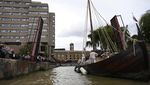 Kapal Viking Kuno Saga Farmann Berlabuh di London
