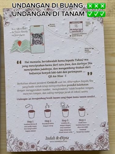 Kartu undangan pernikahan bisa menjadi bibir sayuran, ramah lingkungan dan bisa menjadi inspirasi bagi pasangan calon pengantin.