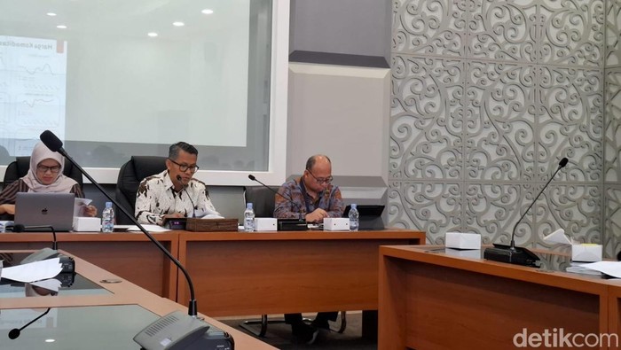 Konferensi Pers Kementerian Perindustria