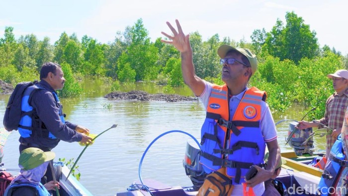 Kunjungan Sri Lanka ke Desa Liagu, Bulungan, Kaltara untuk belajar mengelola mangrove secara alami.